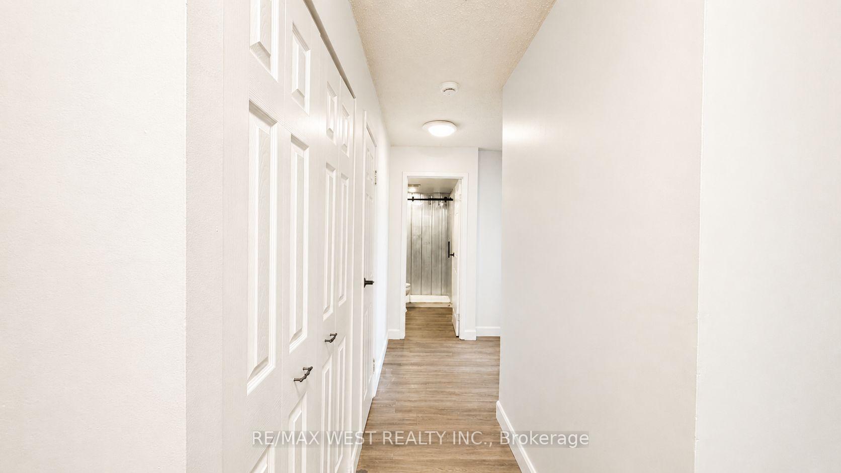 Photo 7 of Unit 406, 23 Main Street, Hamilton, Dundas — HOMEH