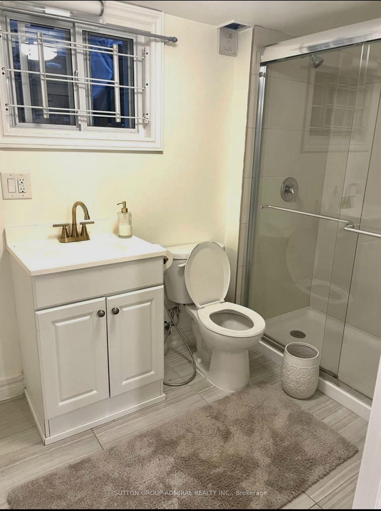 Photo 8 of 204 Brooke Avenue, Toronto, Bedford Park-Nortown — HOMEH