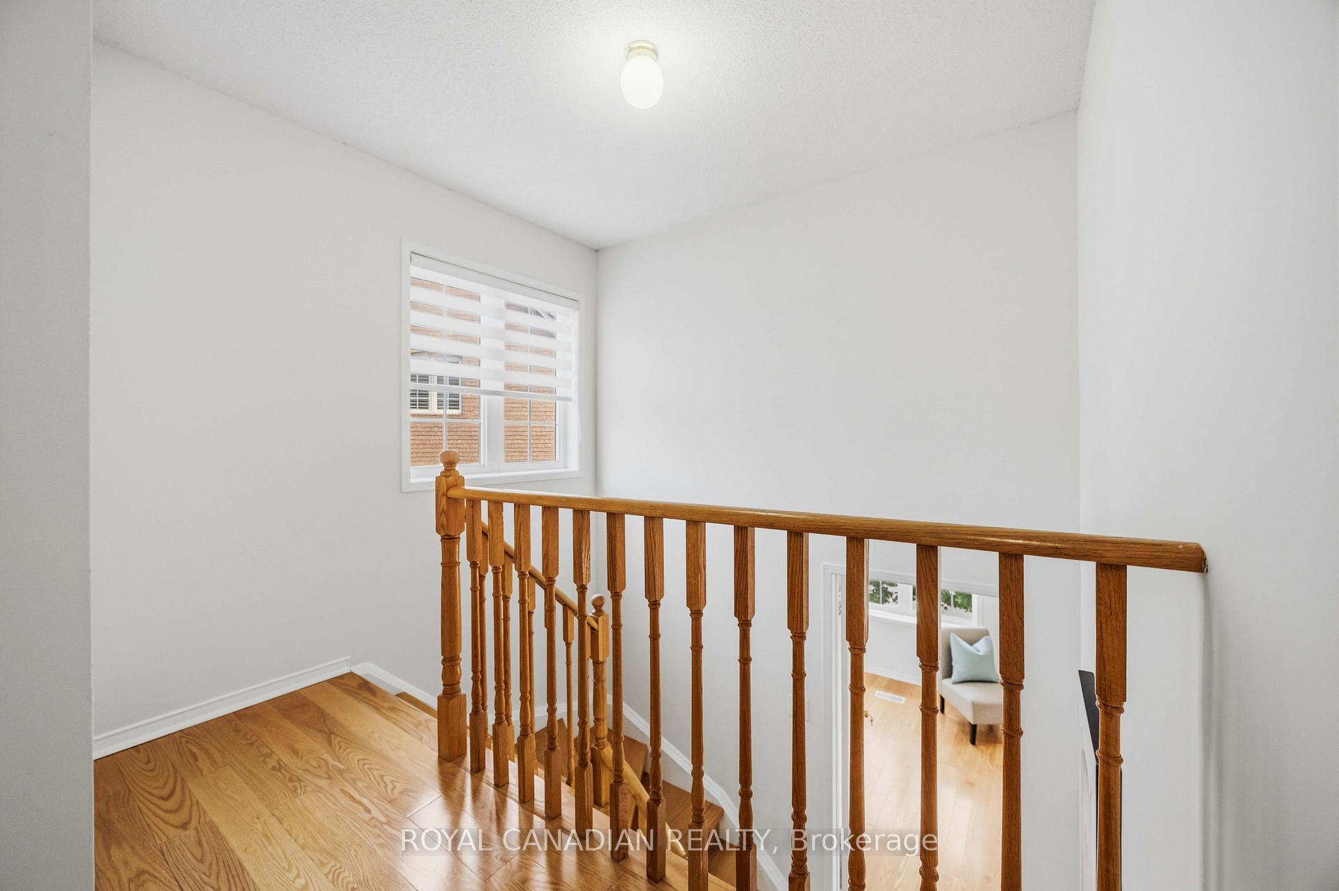 Photo 34 of 137 Stokely Crescent, Whitby, Downtown Whitby — HOMEH