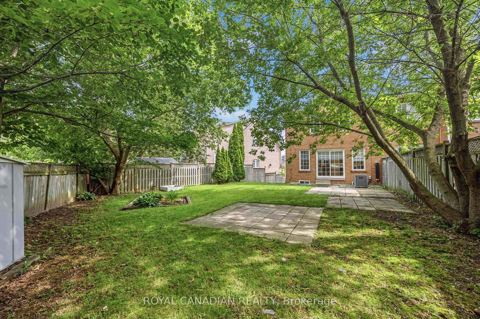 Photo 47 of 137 Stokely Crescent, Whitby, Downtown Whitby — HOMEH