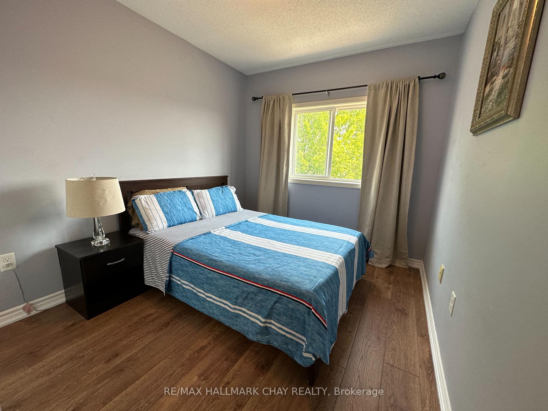 Photo 6 of 54 William Paddison Drive, Barrie, Georgian Drive — HOMEH