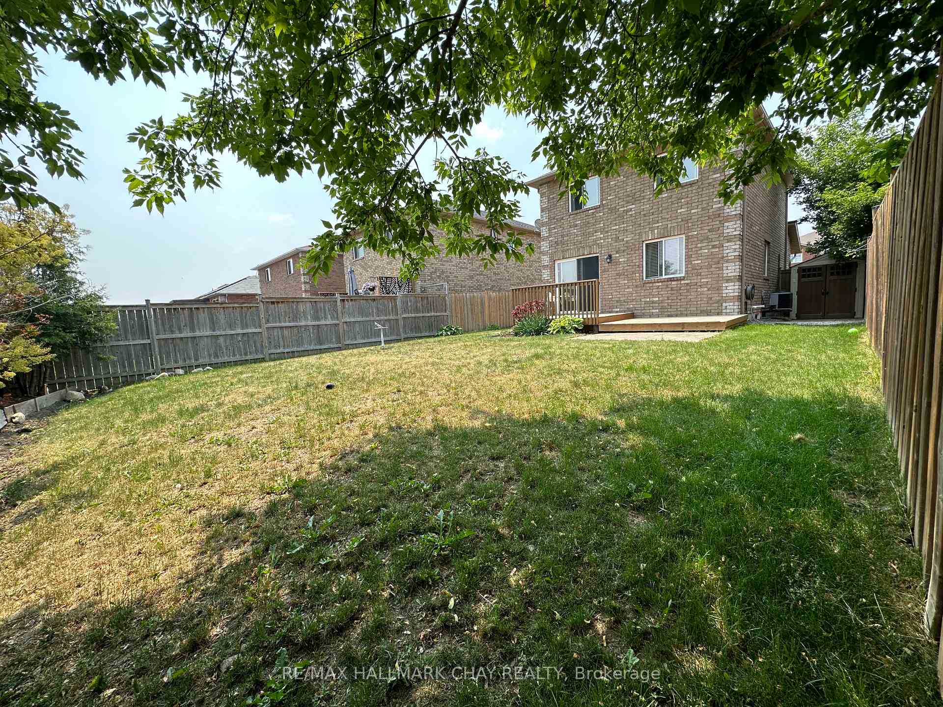Photo 13 of 54 William Paddison Drive, Barrie, Georgian Drive — HOMEH