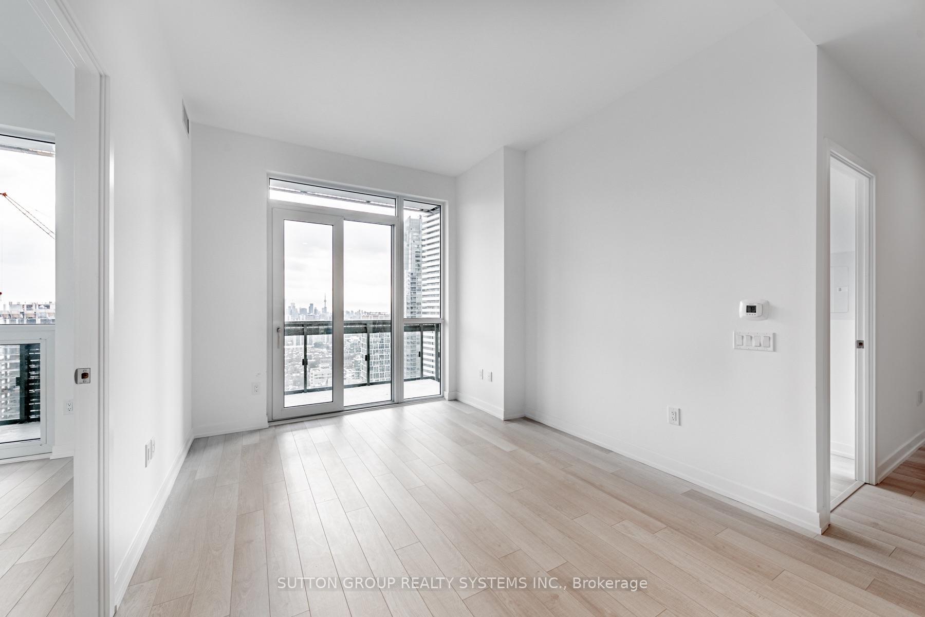 Photo 9 of 39 Roehampton Avenue, Toronto, Mount Pleasant West — HOMEH