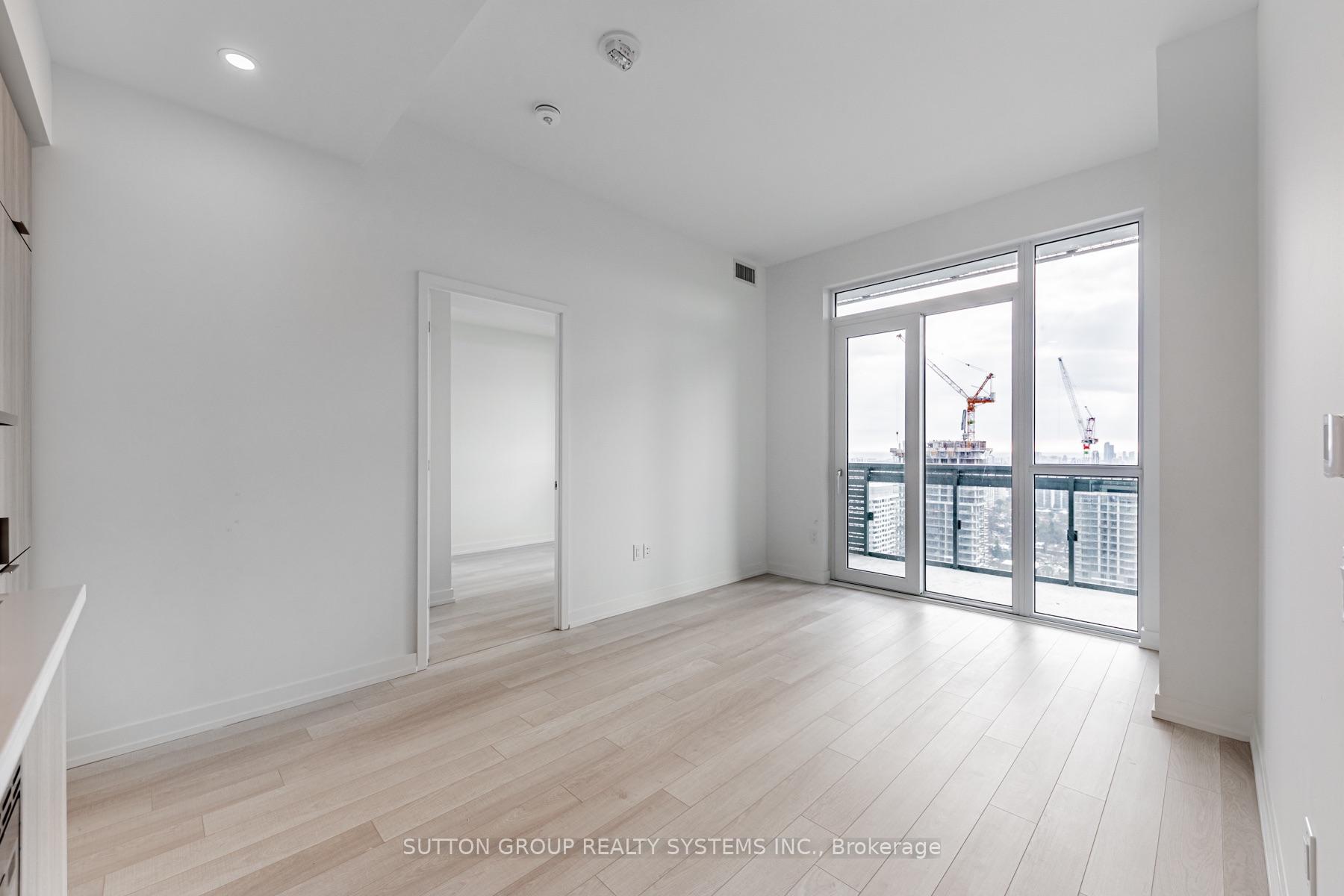 Photo 10 of 39 Roehampton Avenue, Toronto, Mount Pleasant West — HOMEH