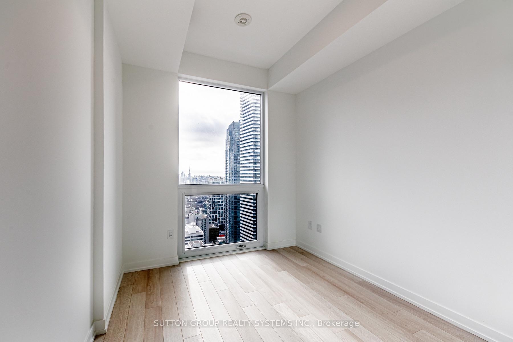 Photo 14 of 39 Roehampton Avenue, Toronto, Mount Pleasant West — HOMEH