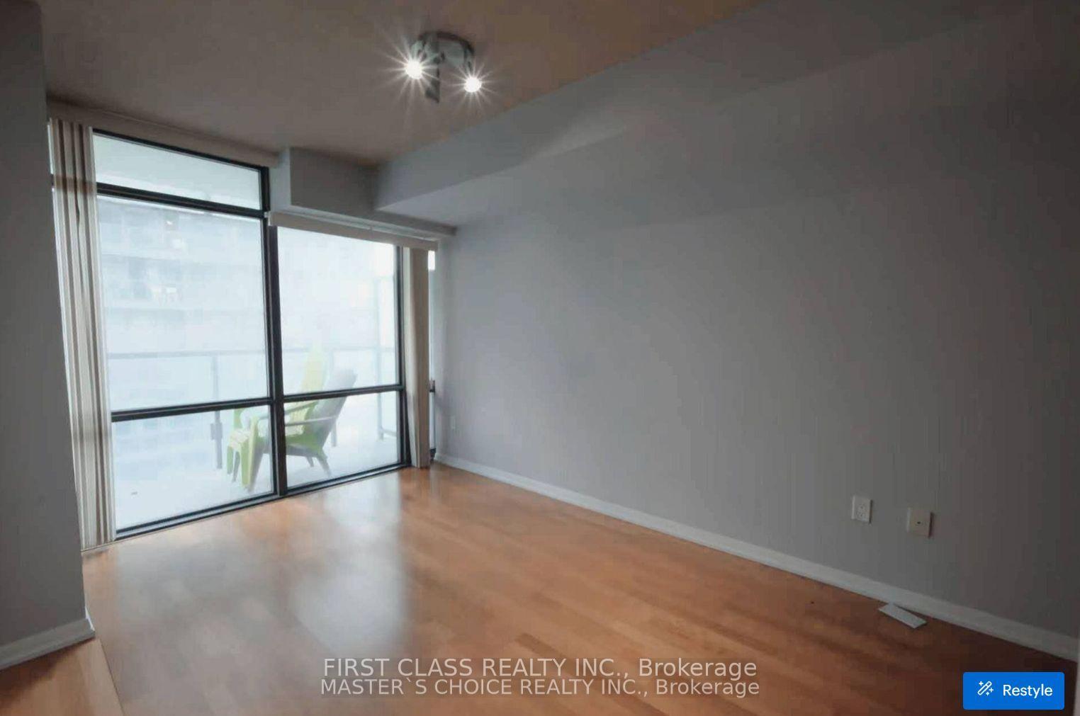 Photo 1 of Unit 709, 37 Grosvenor Street, Toronto, Bay Street Corridor — HOMEH