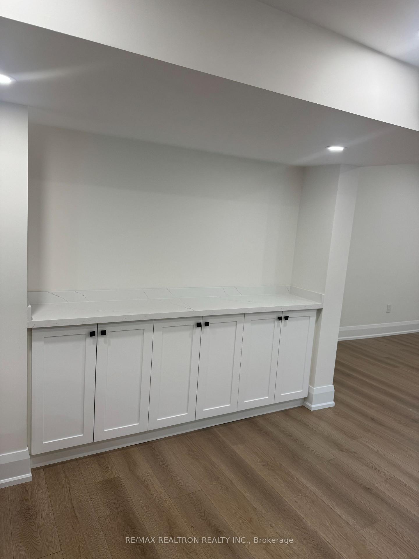 Photo 6 of 155 Smoothwater Terrace, Markham, Box Grove — HOMEH