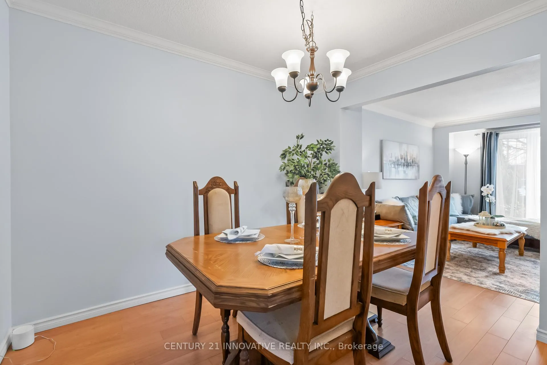 Photo 7 of 212 Castlebar Crescent, Oshawa, Vanier — HOMEH