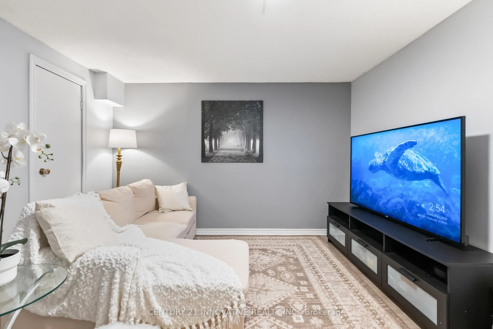 Photo 28 of 212 Castlebar Crescent, Oshawa, Vanier — HOMEH