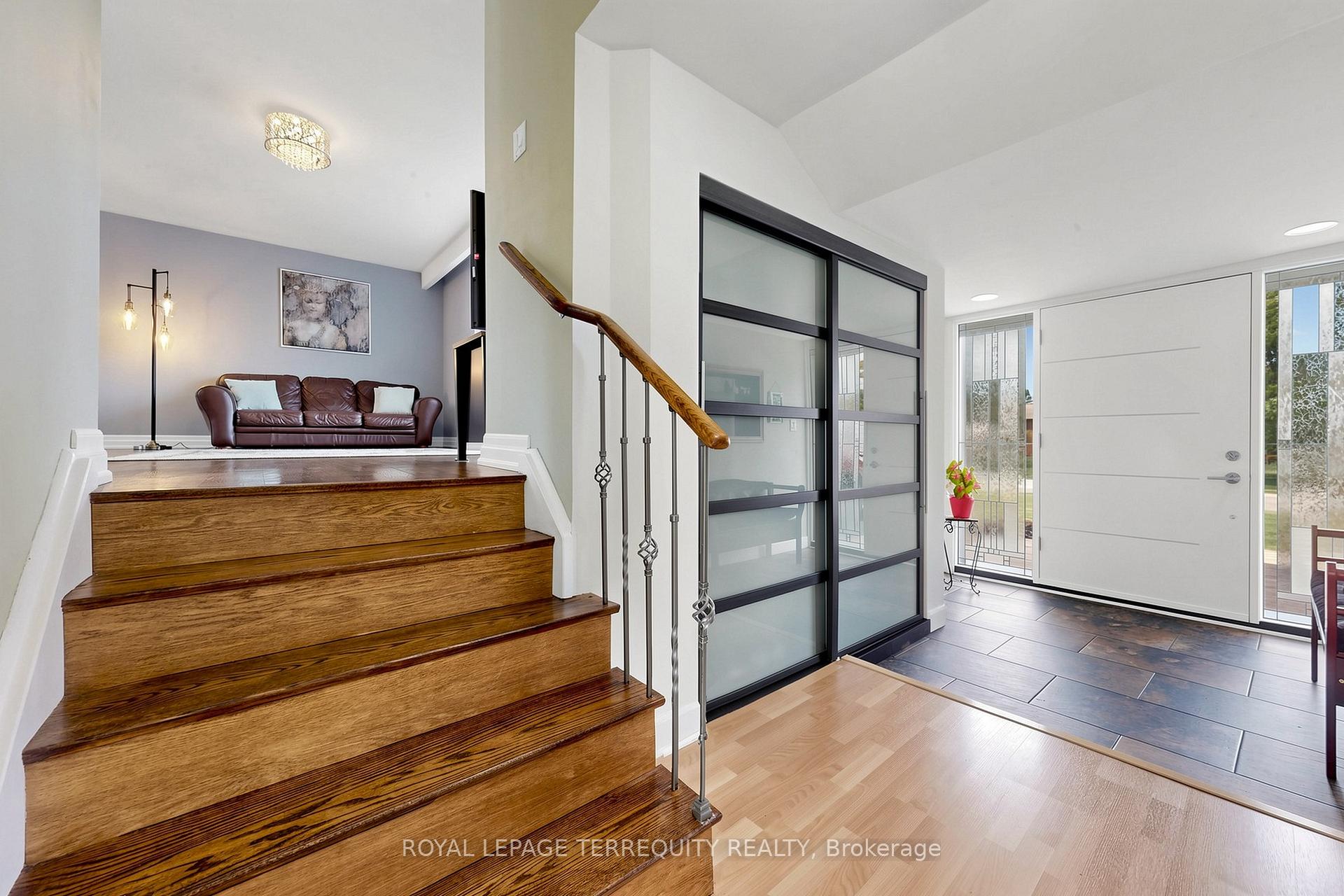 Photo 8 of 89 Dreyer Drive, Ajax, South East — HOMEH