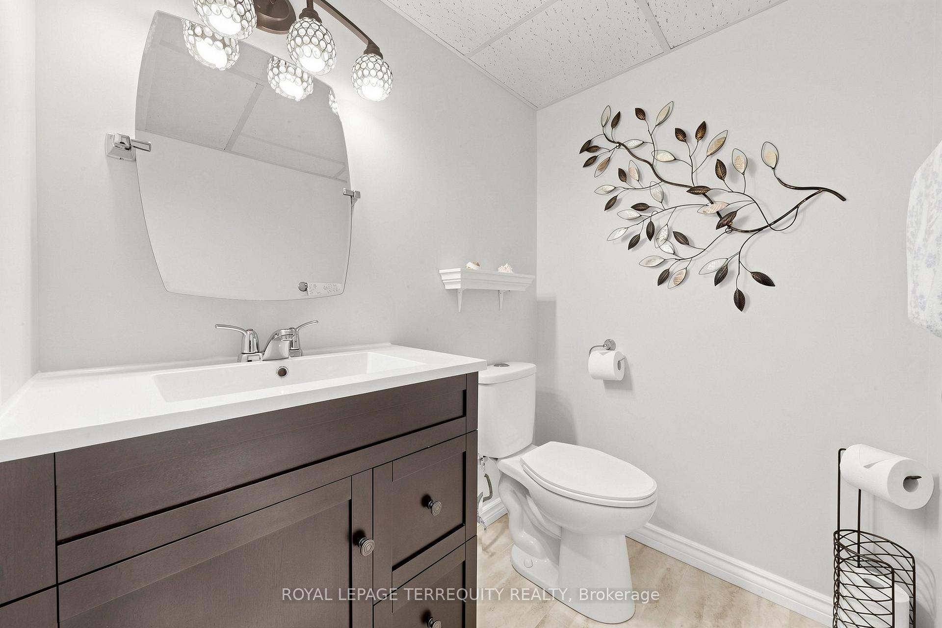 Photo 32 of 89 Dreyer Drive, Ajax, South East — HOMEH