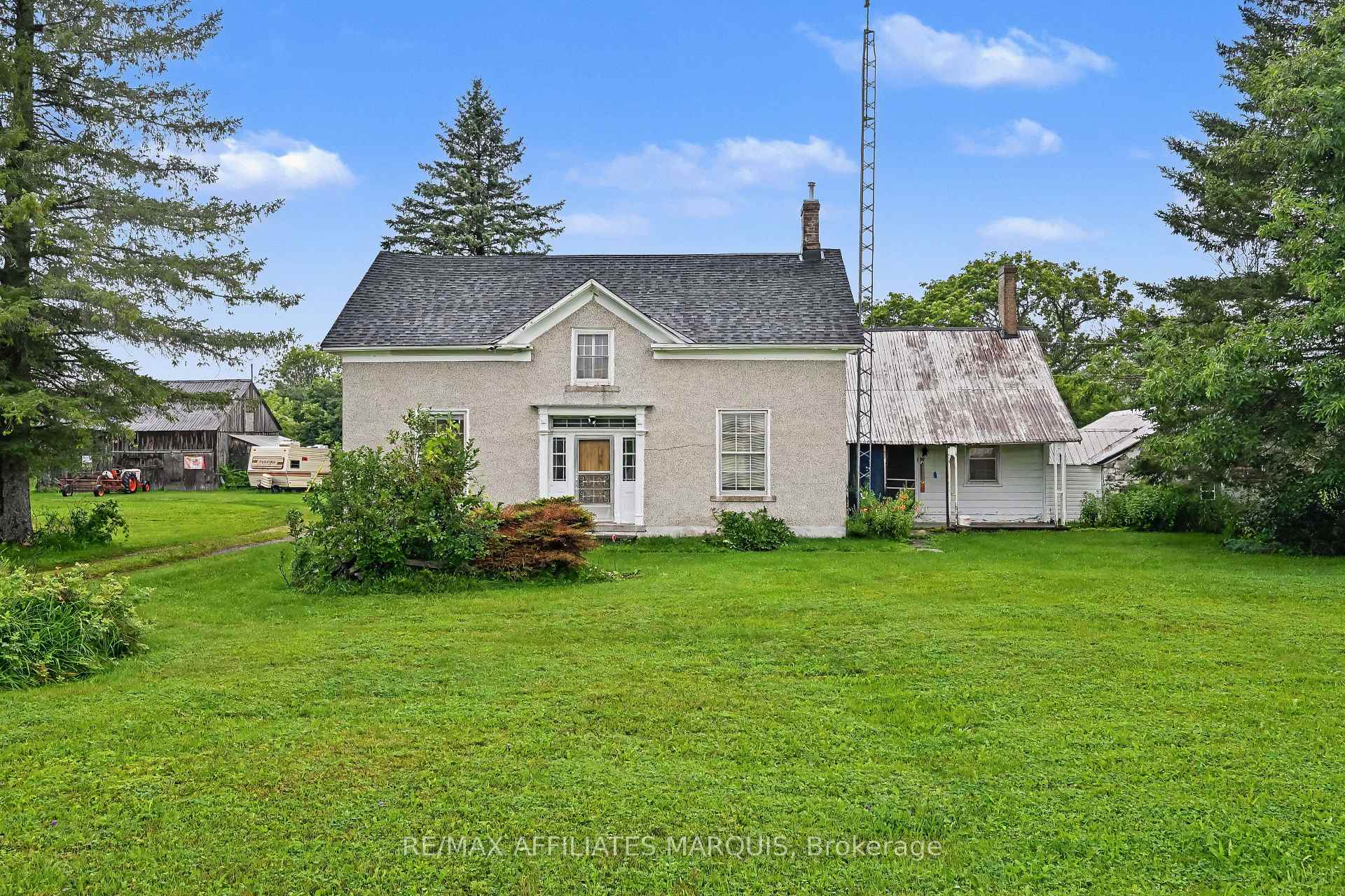 Front of 11422 7th Line Road