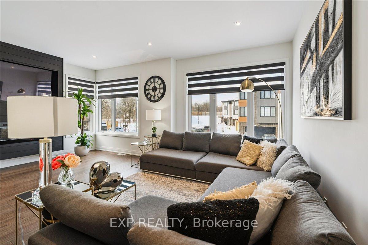 Photo 5 of 29 Briar Court, Halton Hills, Georgetown — HOMEH