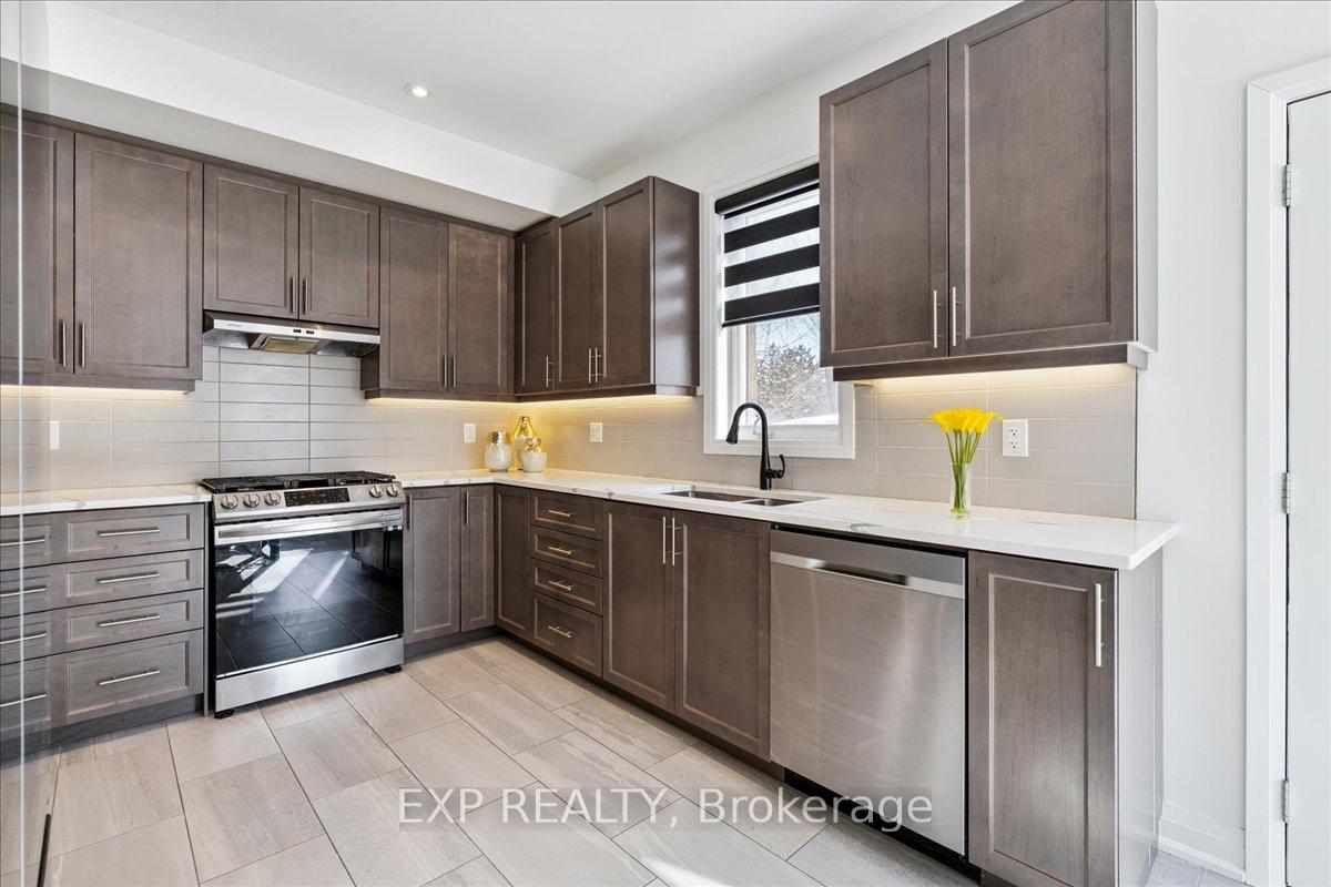 Photo 16 of 29 Briar Court, Halton Hills, Georgetown — HOMEH