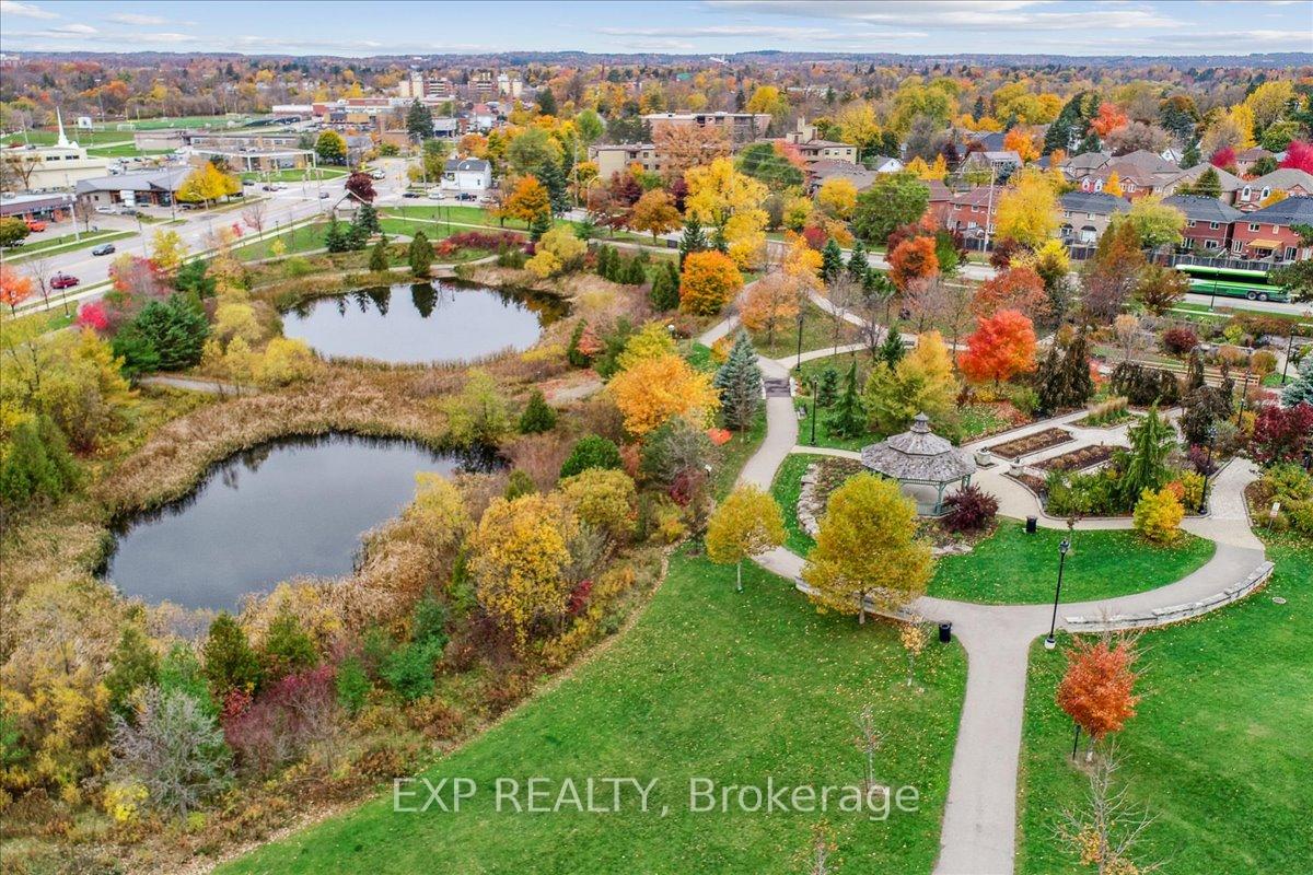 Photo 33 of 29 Briar Court, Halton Hills, Georgetown — HOMEH