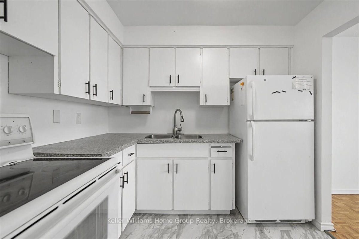 Photo 5 of Unit 509, 24 Midland Drive, Kitchener, Stanley Park — HOMEH