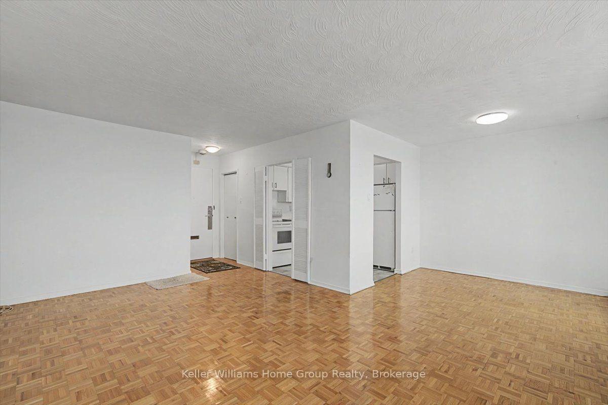 Photo 7 of Unit 509, 24 Midland Drive, Kitchener, Stanley Park — HOMEH