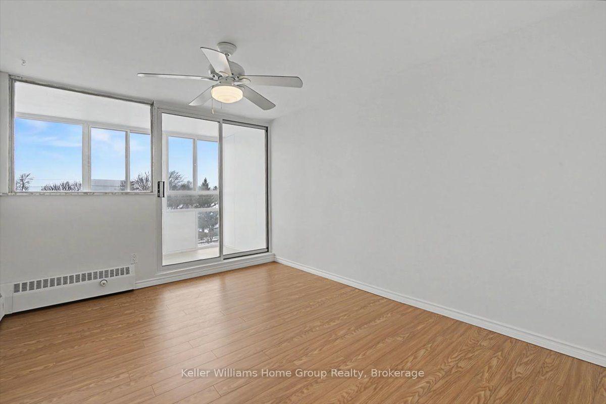 Photo 10 of Unit 509, 24 Midland Drive, Kitchener, Stanley Park — HOMEH