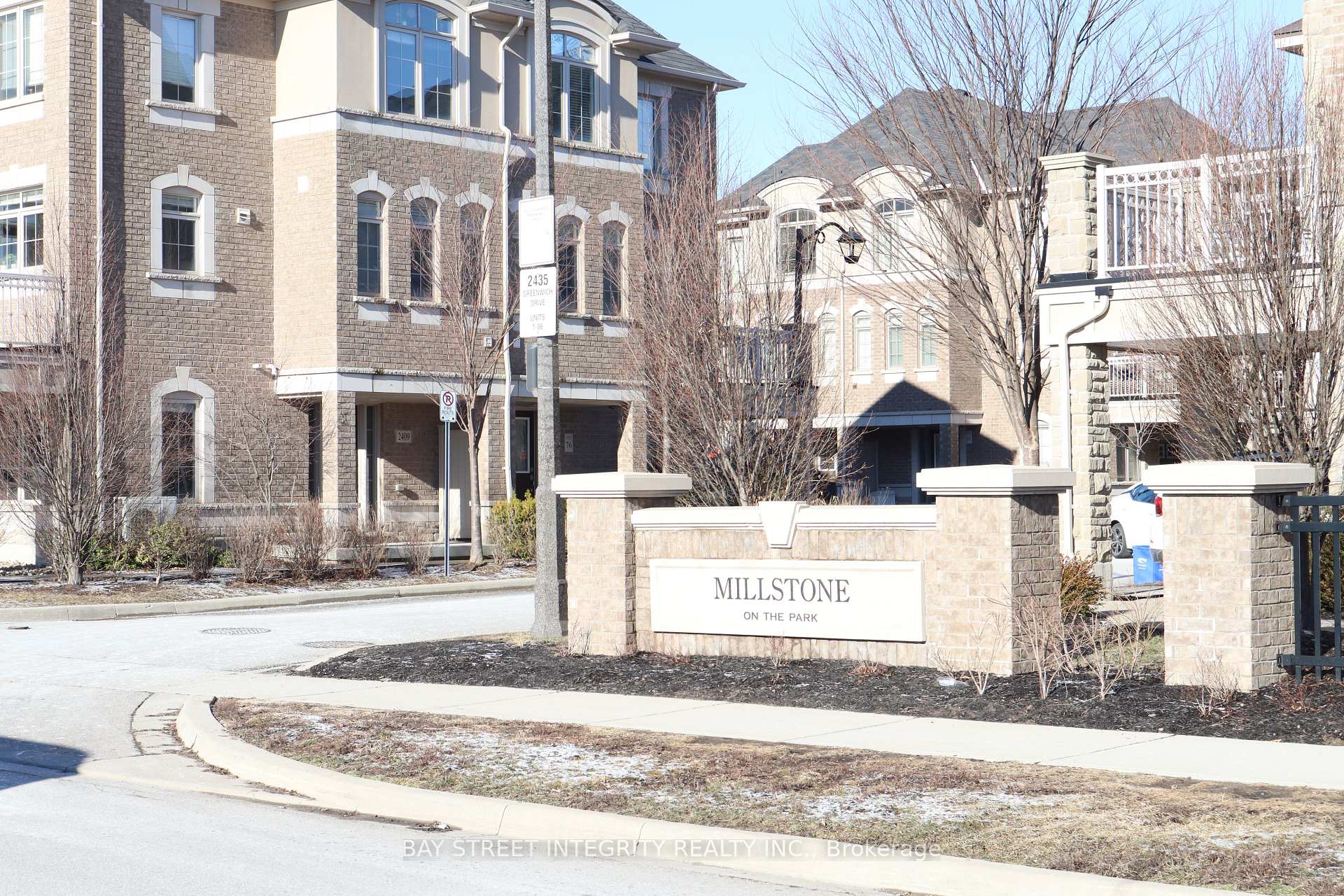 Photo 39 of Unit 39, 2435 Greenwich Drive, Oakville, Westmount — HOMEH