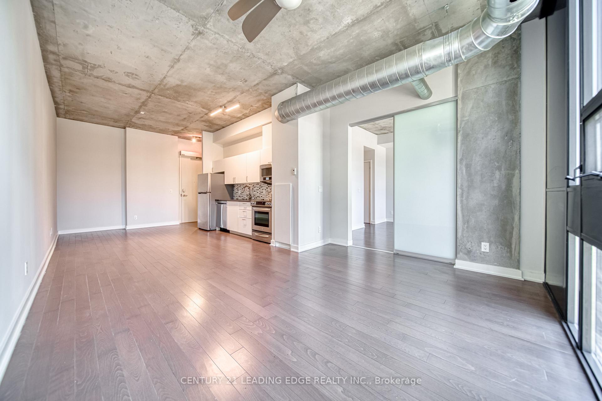 Photo 5 of Unit 306, 60 Bathurst Street, Toronto, Niagara — HOMEH