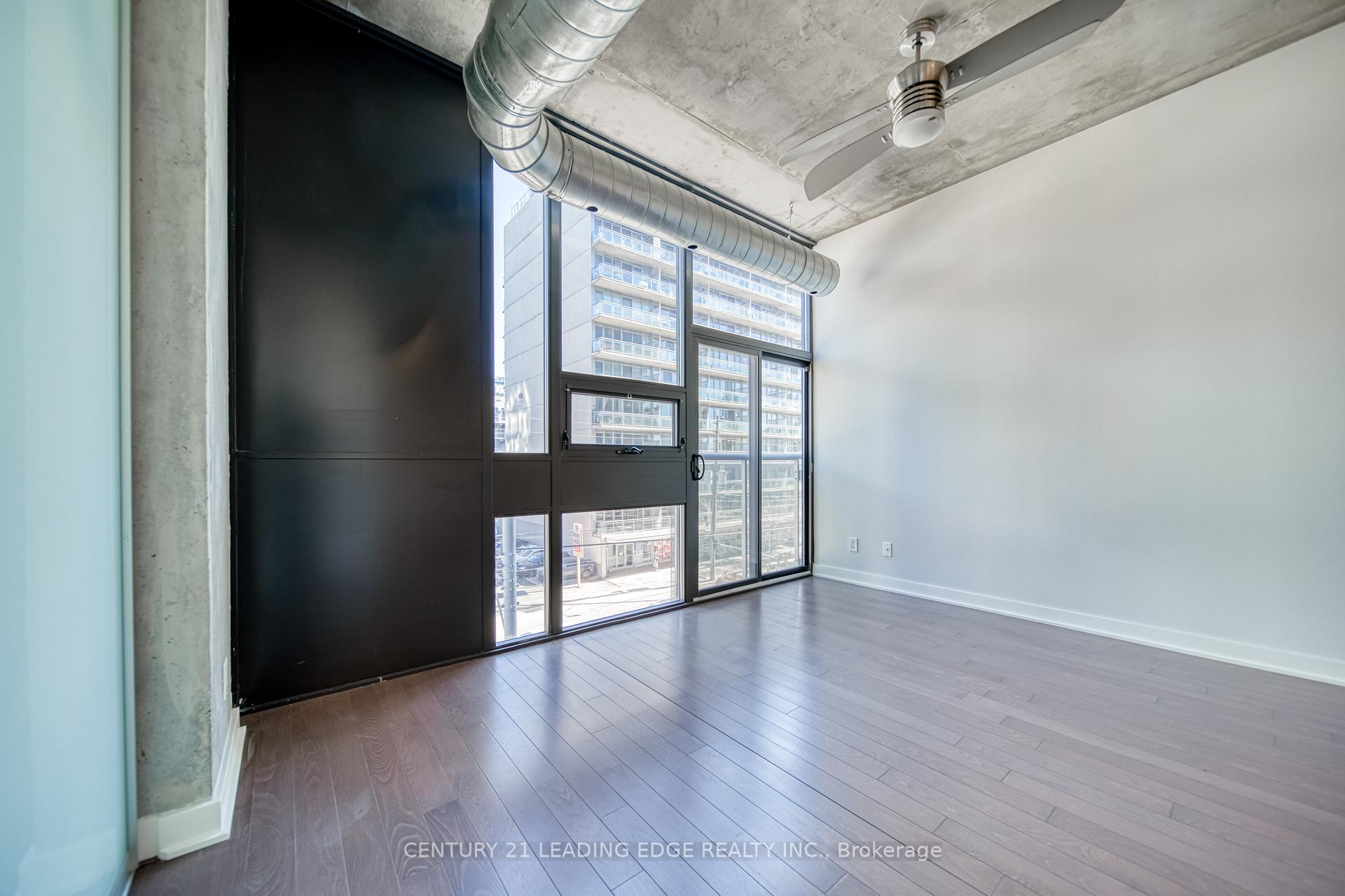 Photo 6 of Unit 306, 60 Bathurst Street, Toronto, Niagara — HOMEH
