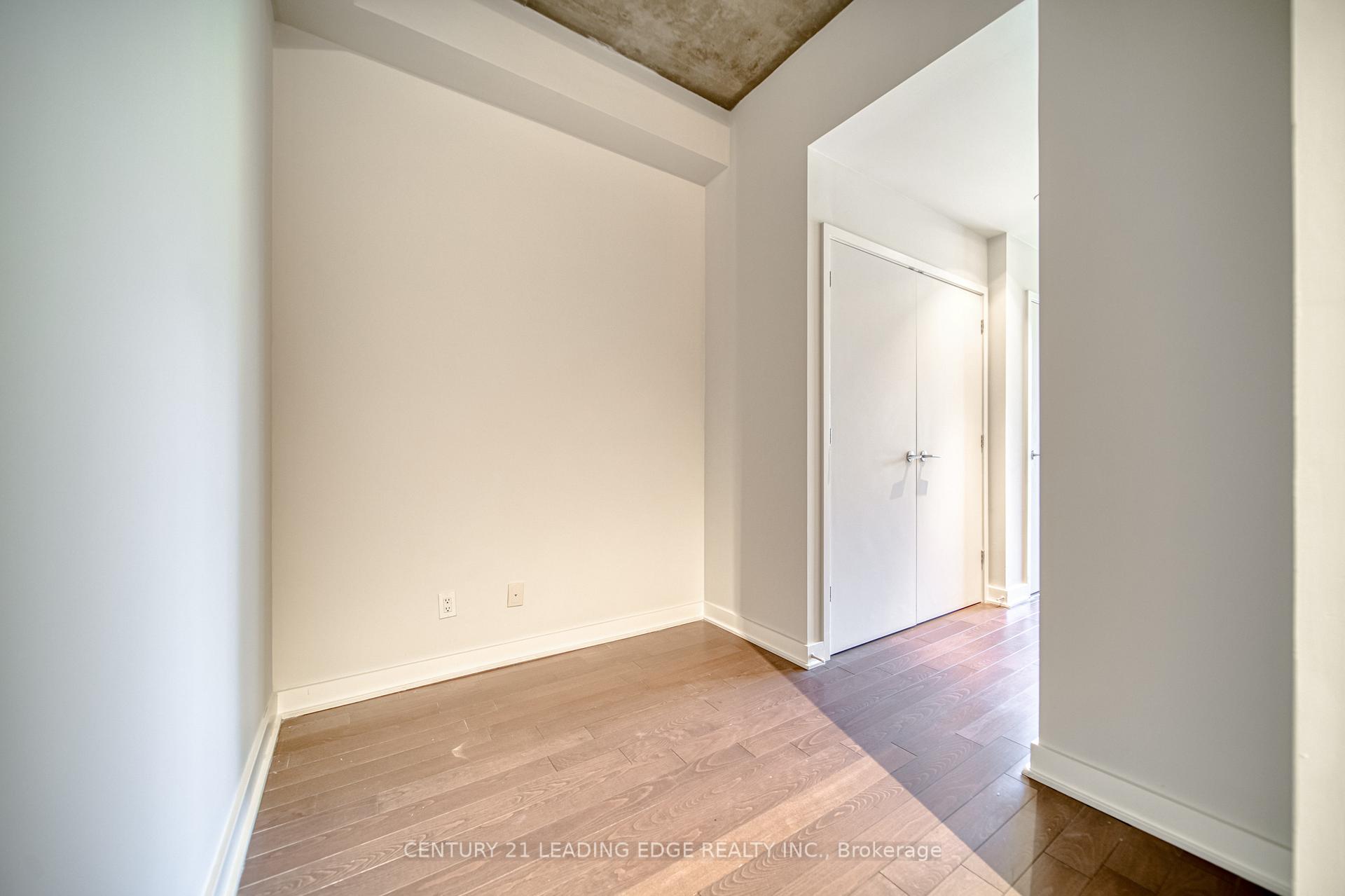 Photo 8 of Unit 306, 60 Bathurst Street, Toronto, Niagara — HOMEH