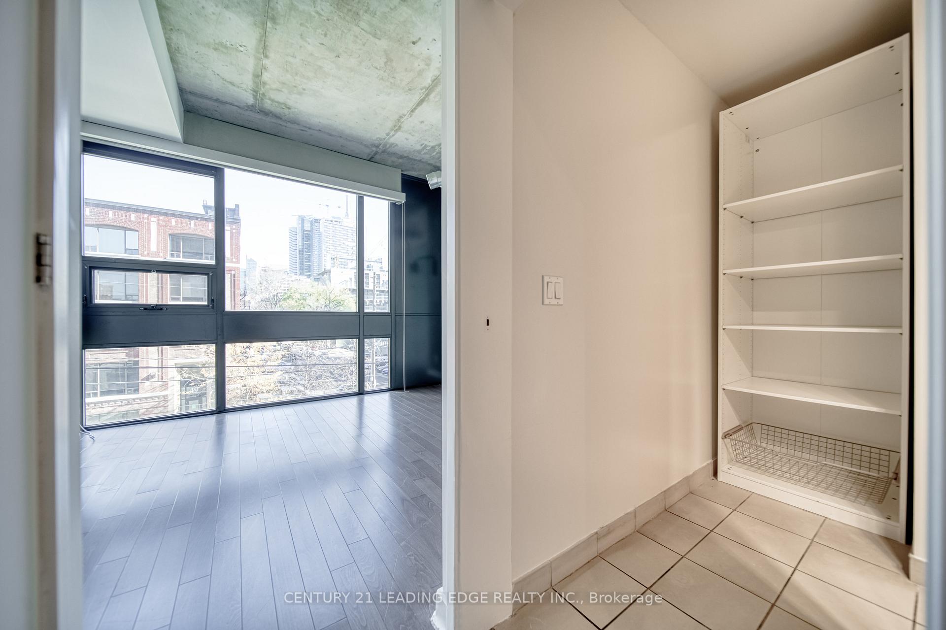 Photo 10 of Unit 306, 60 Bathurst Street, Toronto, Niagara — HOMEH
