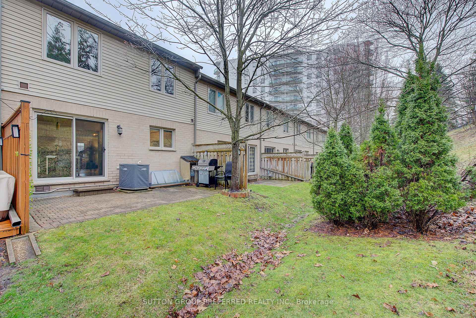 Photo 40 of Unit 20, 270 North Centre Road, London, North R — HOMEH