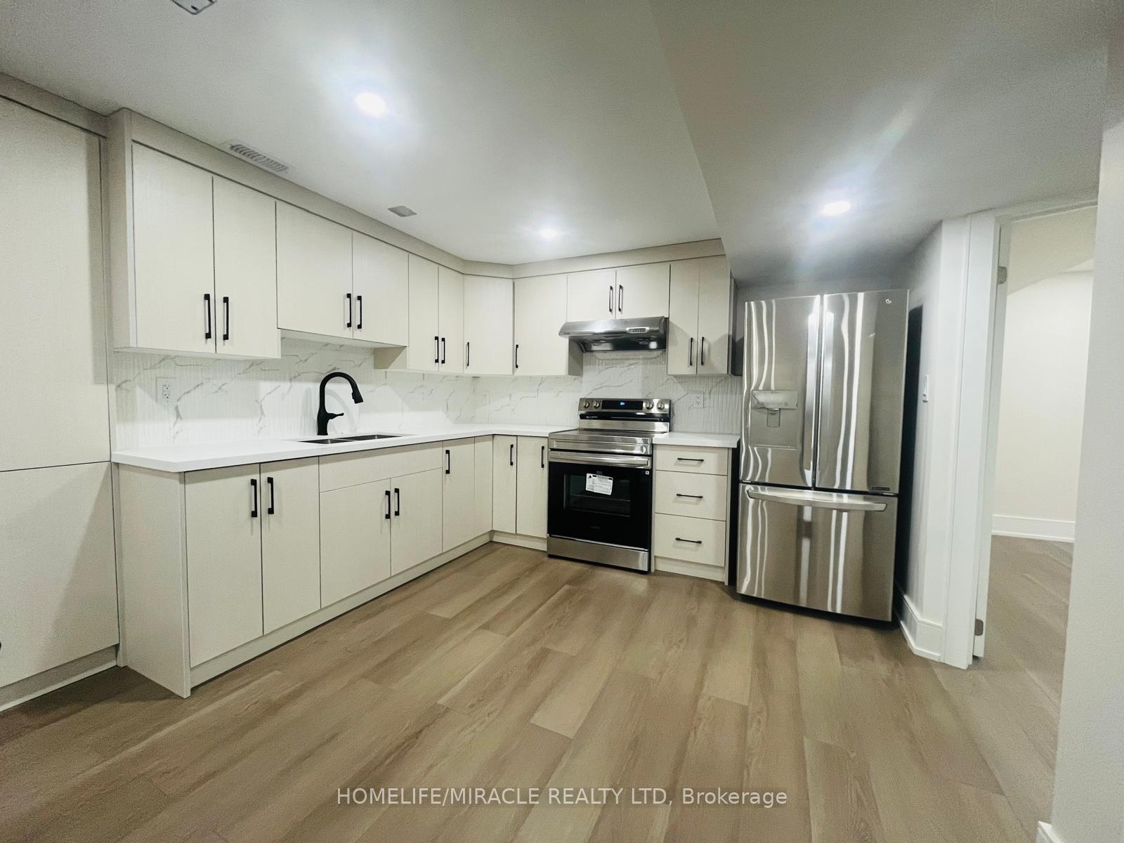Photo 2 of 28 Fishlock Street, Ajax, Central — HOMEH