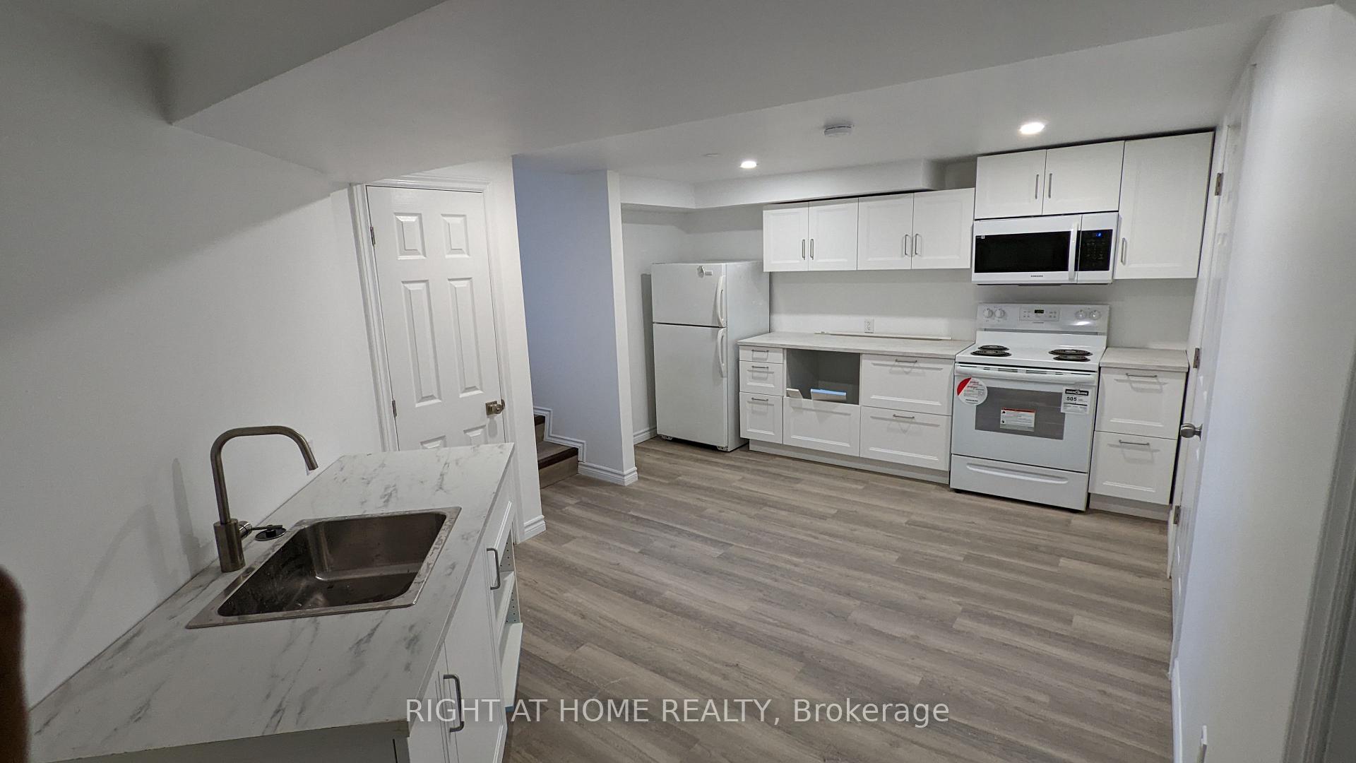 Photo 11 of Unit Lower Unit, 43 glenayr Place, Welland, N. Welland — HOMEH