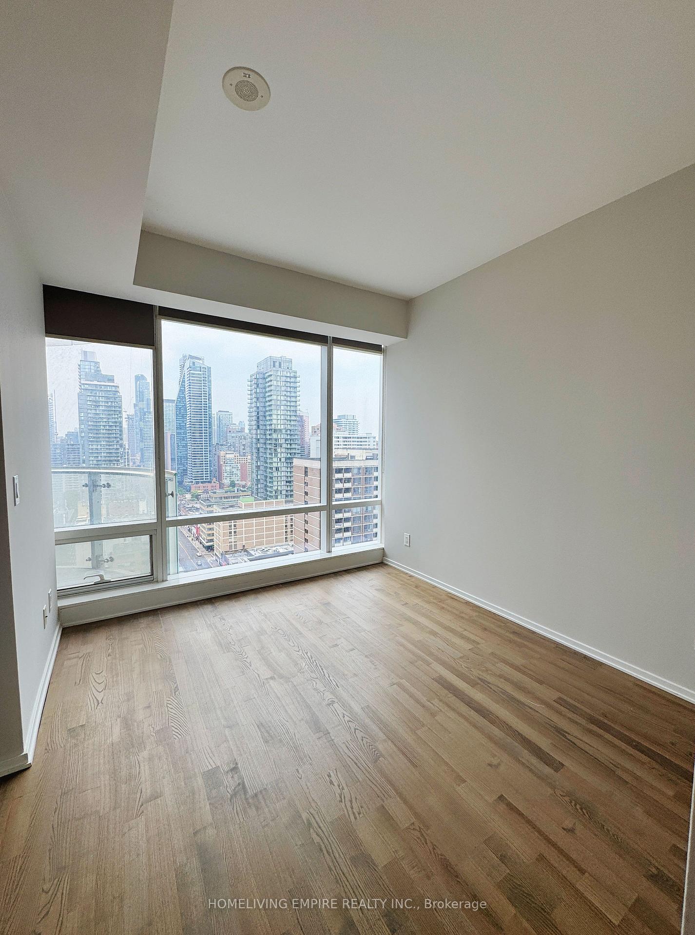 Photo 2 of Unit 1606, 1 Bloor Street E, Toronto, Church-Yonge Corridor — HOMEH