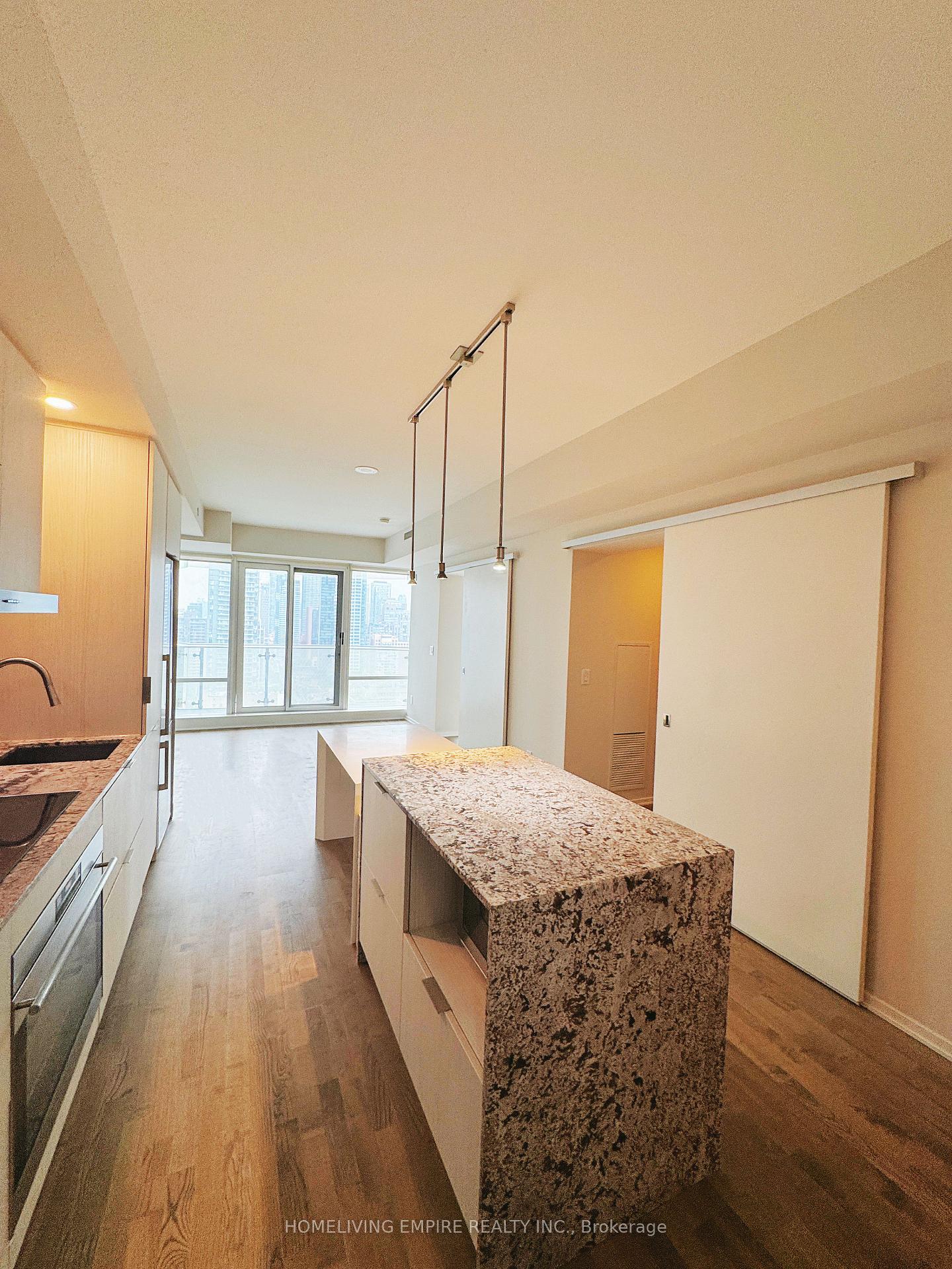 Photo 4 of Unit 1606, 1 Bloor Street E, Toronto, Church-Yonge Corridor — HOMEH