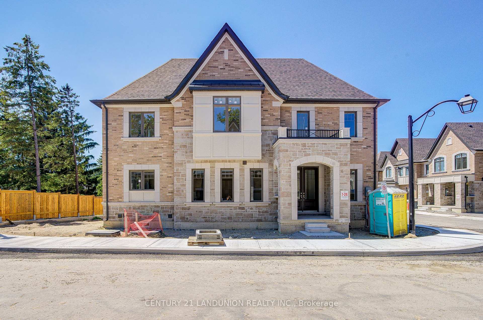 Photo 46 of Unit Lot 24, 66 Main Street, King, Schomberg — HOMEH