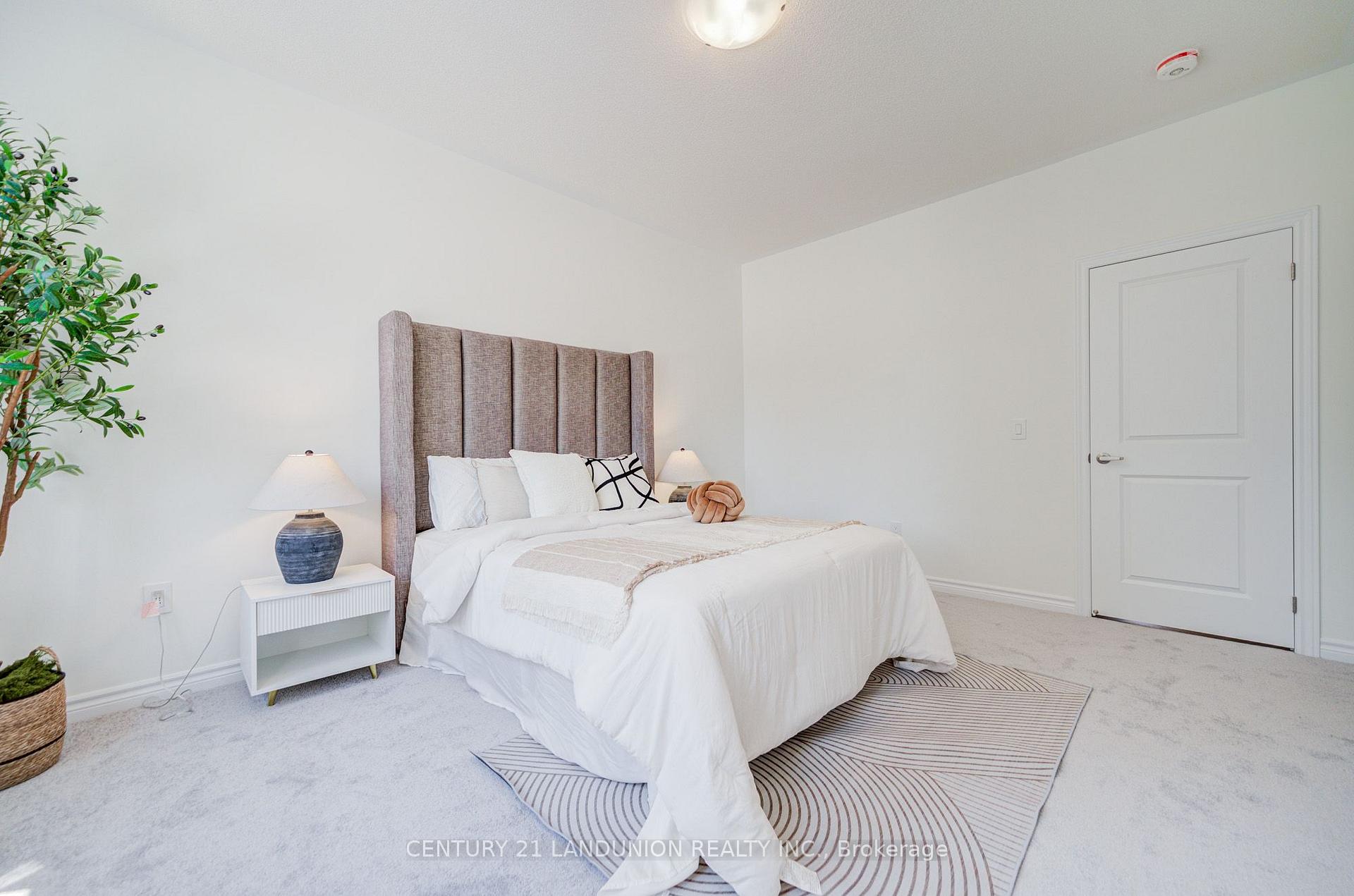Photo 33 of Unit Lot 24, 66 Main Street, King, Schomberg — HOMEH