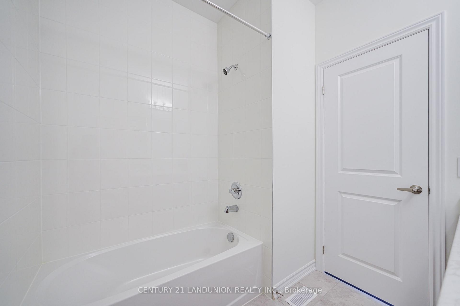 Photo 40 of Unit Lot 24, 66 Main Street, King, Schomberg — HOMEH