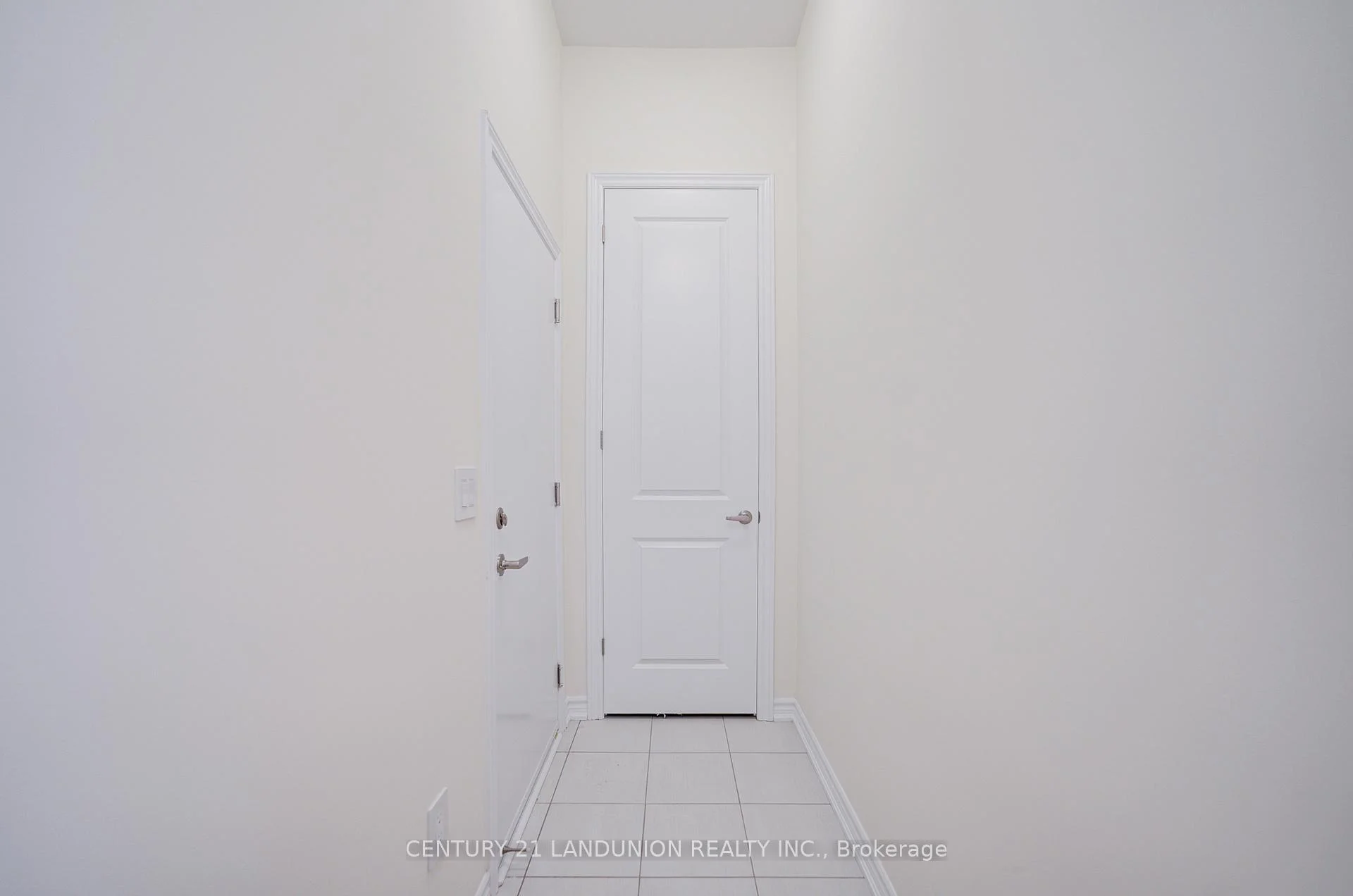 Photo 58 of Unit Lot 24, 66 Main Street, King, Schomberg — HOMEH