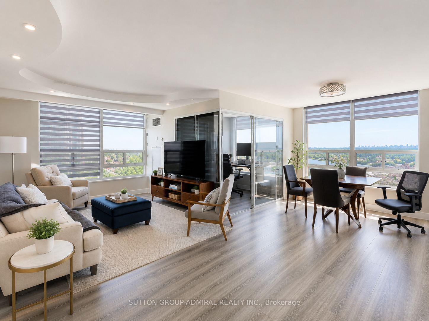 Photo 1 of Unit 813, 7805 Bayview Avenue, Markham, Aileen-Willowbrook — HOMEH