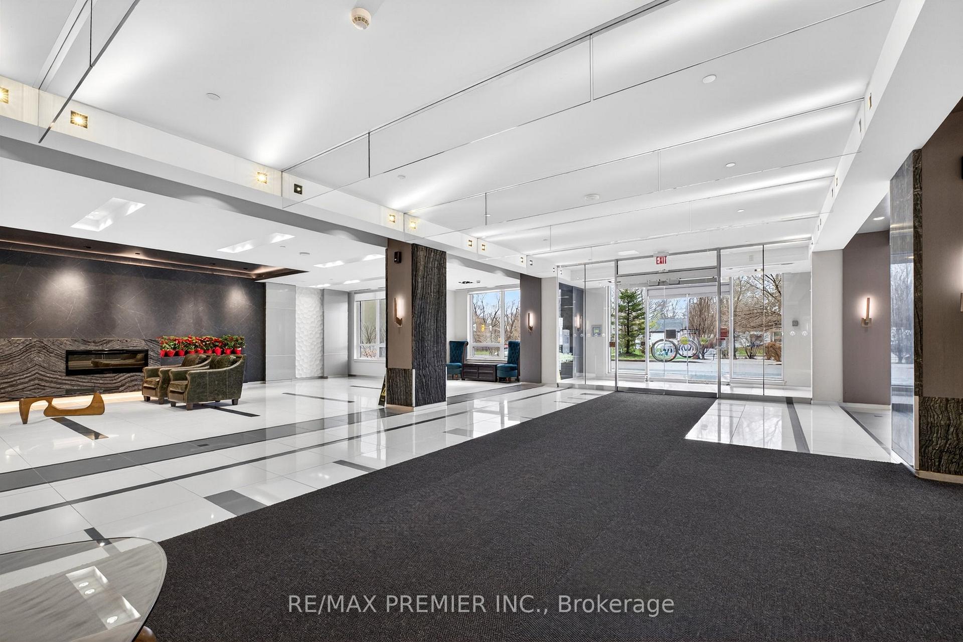 Photo 2 of Unit 608, 7167 Yonge Street, Markham, Thornhill — HOMEH