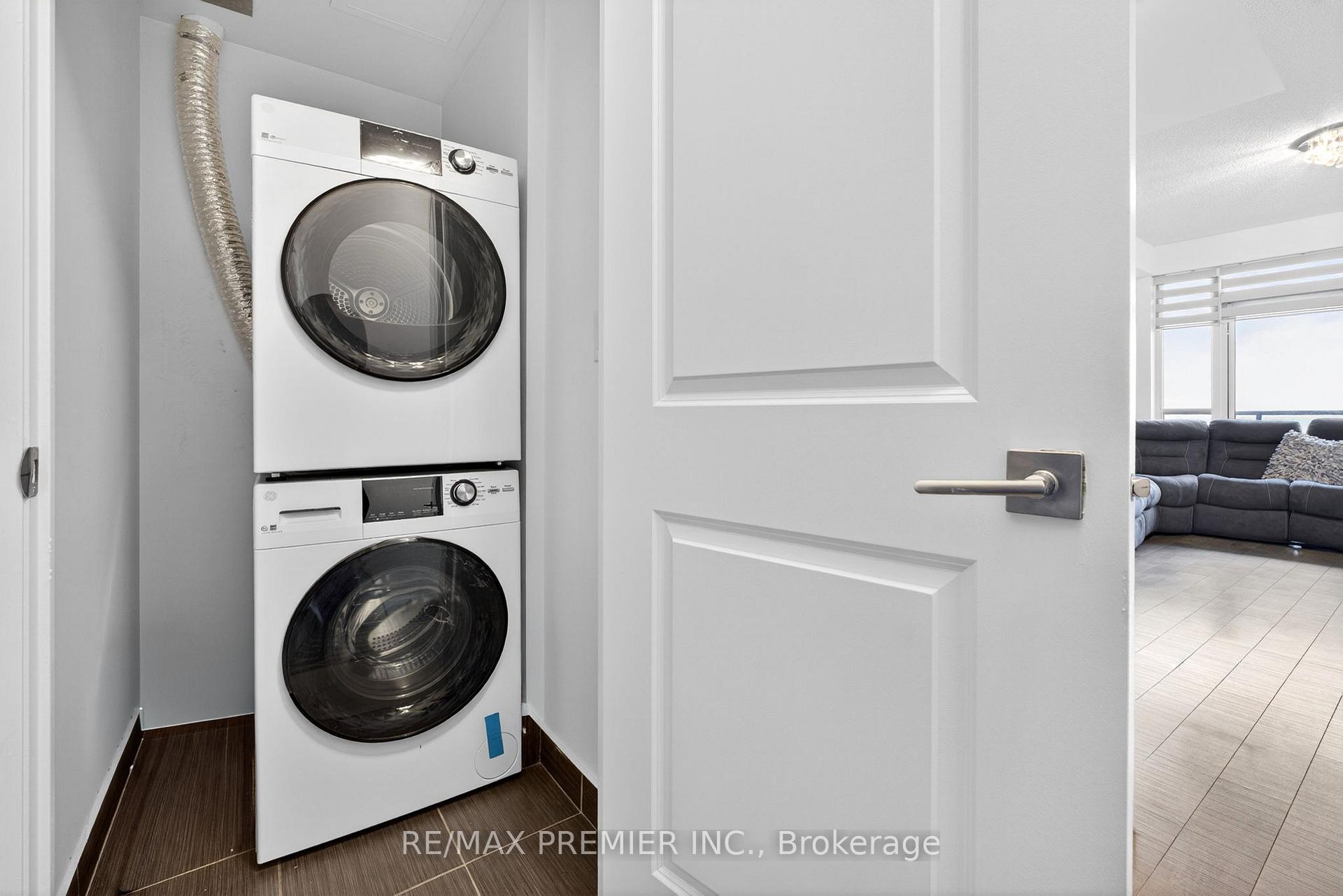 Photo 14 of Unit 608, 7167 Yonge Street, Markham, Thornhill — HOMEH