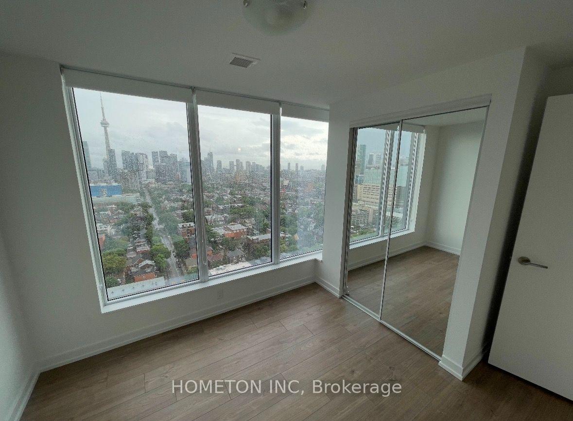 Photo 5 of Unit 2602, 203 College Street, Toronto, Kensington-Chinatown — HOMEH
