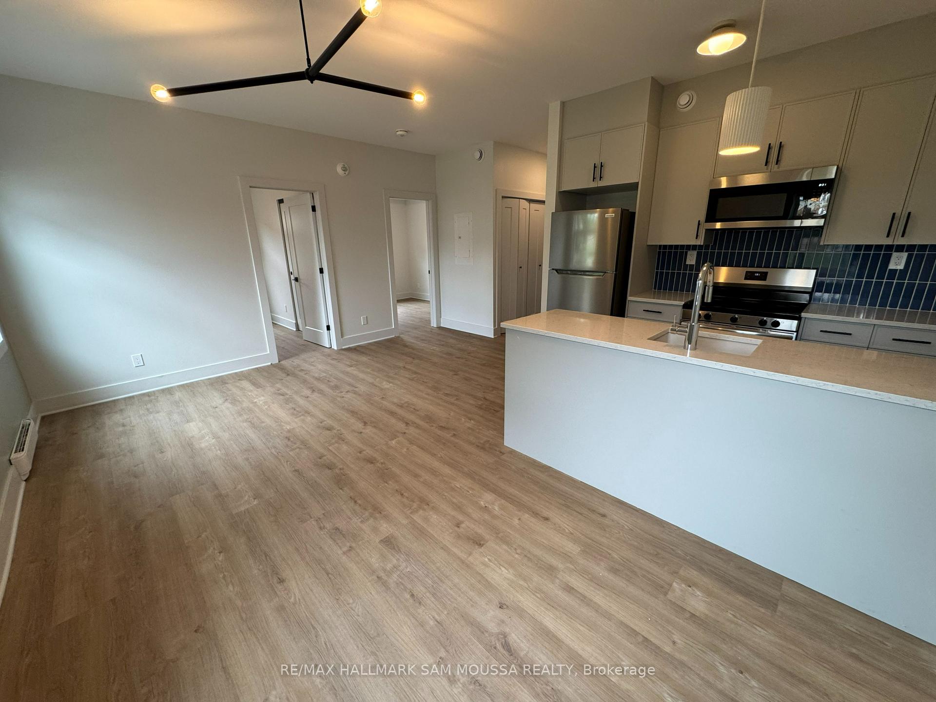 Photo 7 of Unit 104, 55 Drummond Street E, Perth, Perth — HOMEH