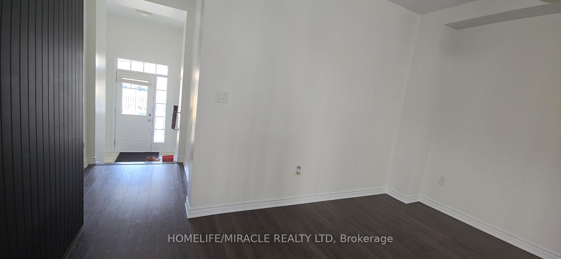 Photo 2 of 25 Phyllis Drive, Caledon, Rural Caledon — HOMEH