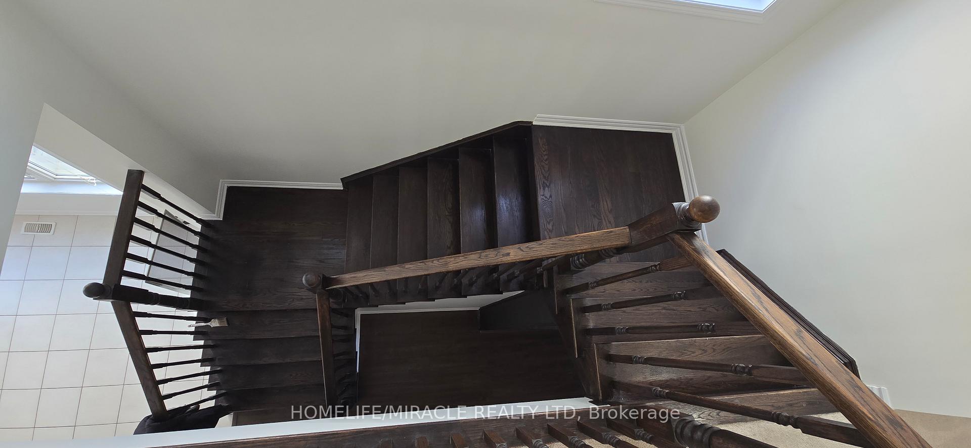 Photo 12 of 25 Phyllis Drive, Caledon, Rural Caledon — HOMEH