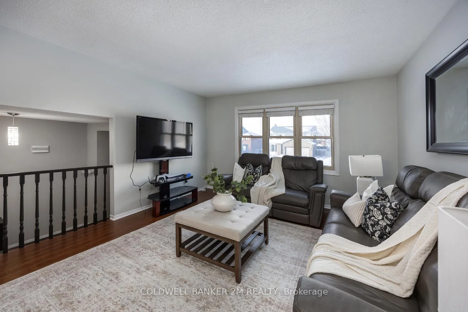 Photo 7 of 72 Hawley Crescent, Whitby, Blue Grass Meadows — HOMEH