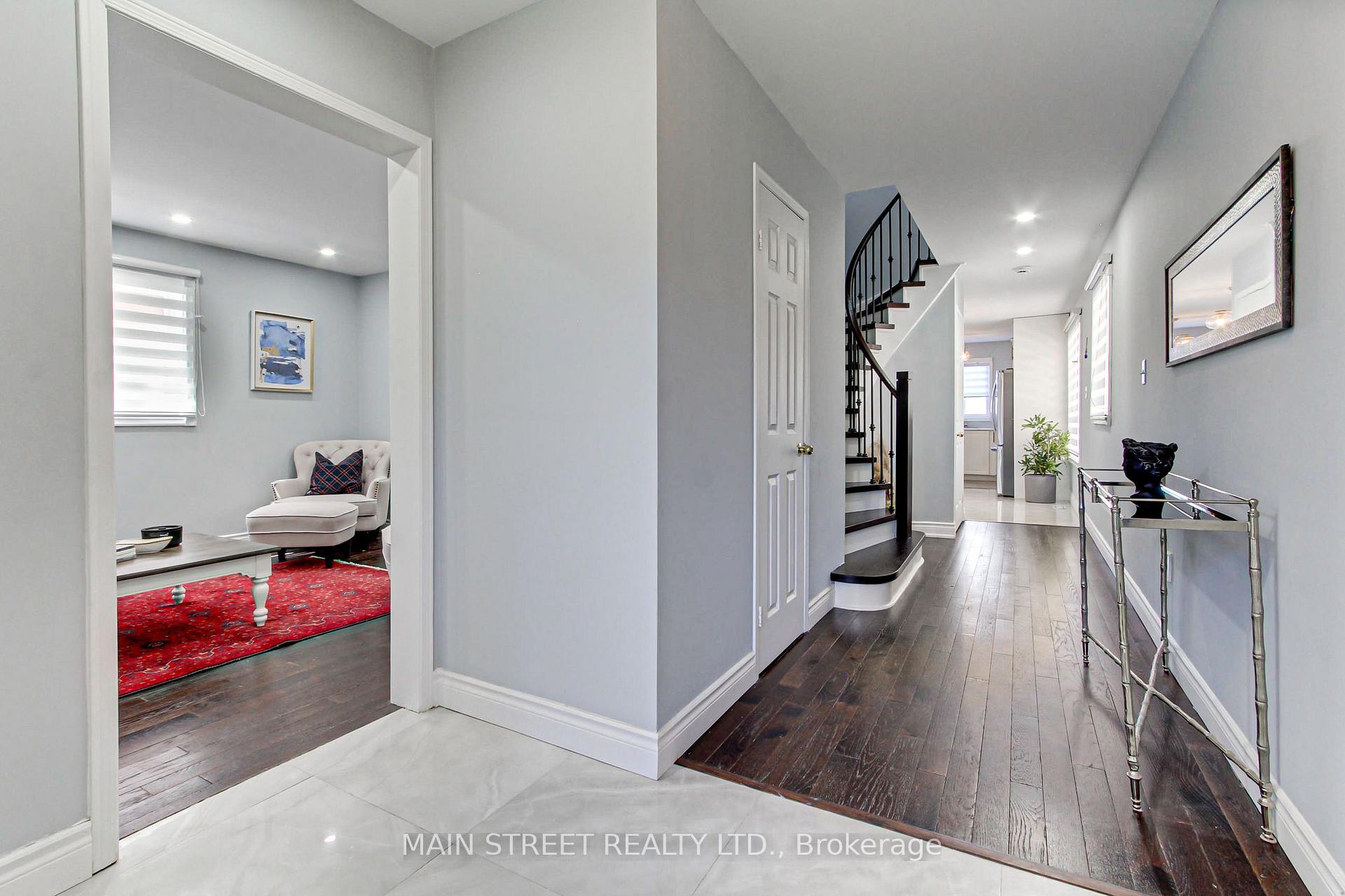 Photo 7 of 38 Sundew Drive, Barrie, Holly — HOMEH