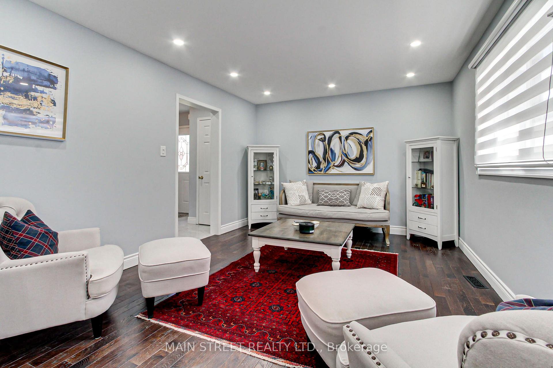Photo 9 of 38 Sundew Drive, Barrie, Holly — HOMEH