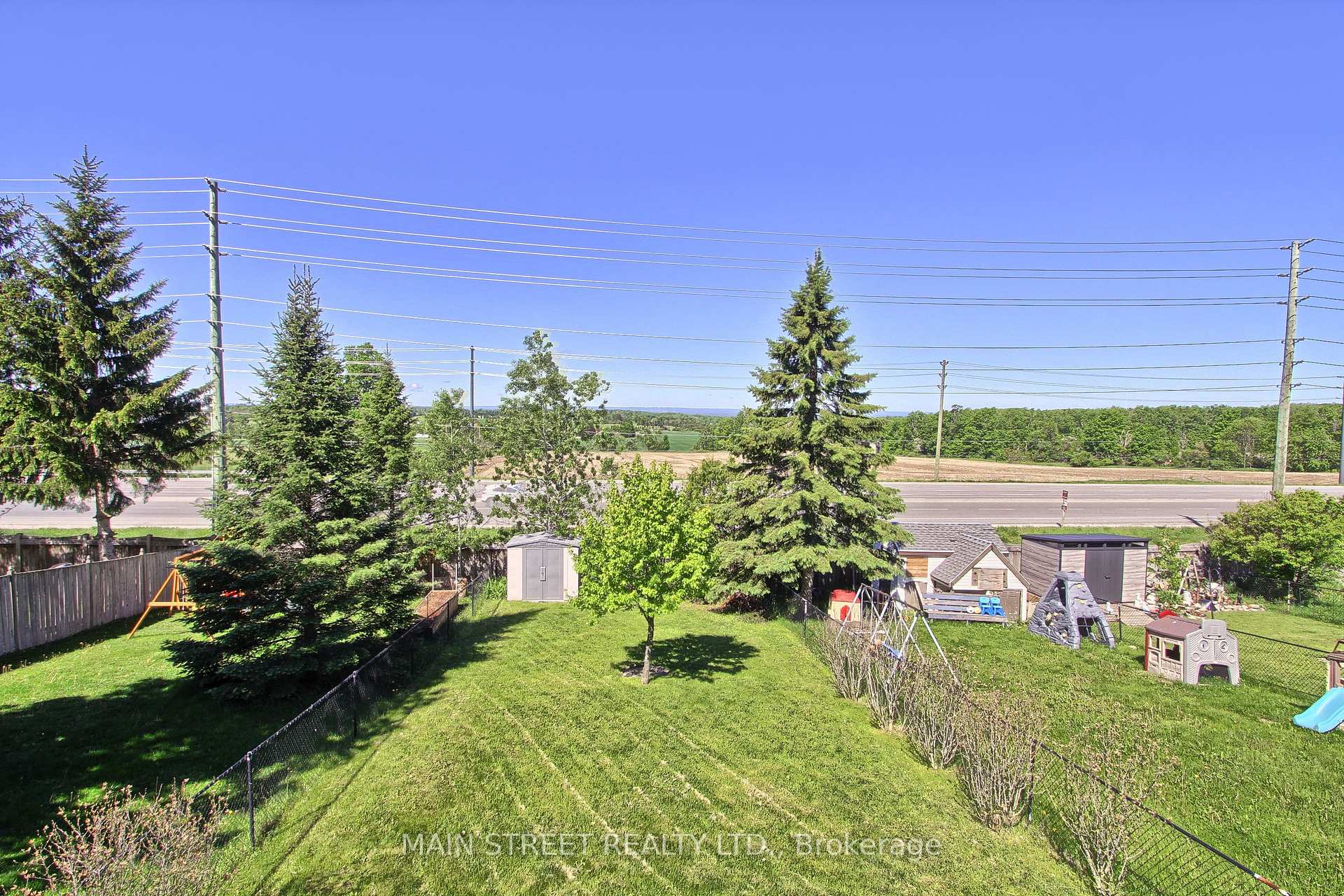 Photo 30 of 38 Sundew Drive, Barrie, Holly — HOMEH