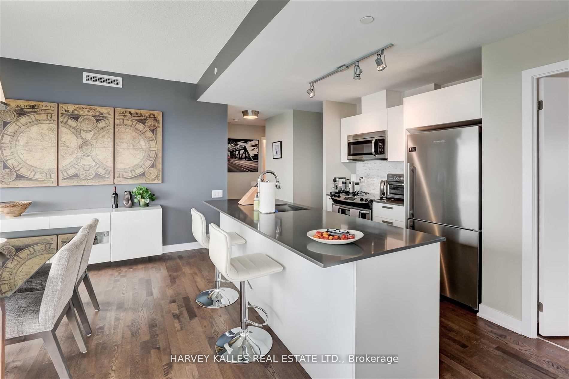 Photo 3 of Unit 2502, 1815 Yonge Street, Toronto, Mount Pleasant West — HOMEH