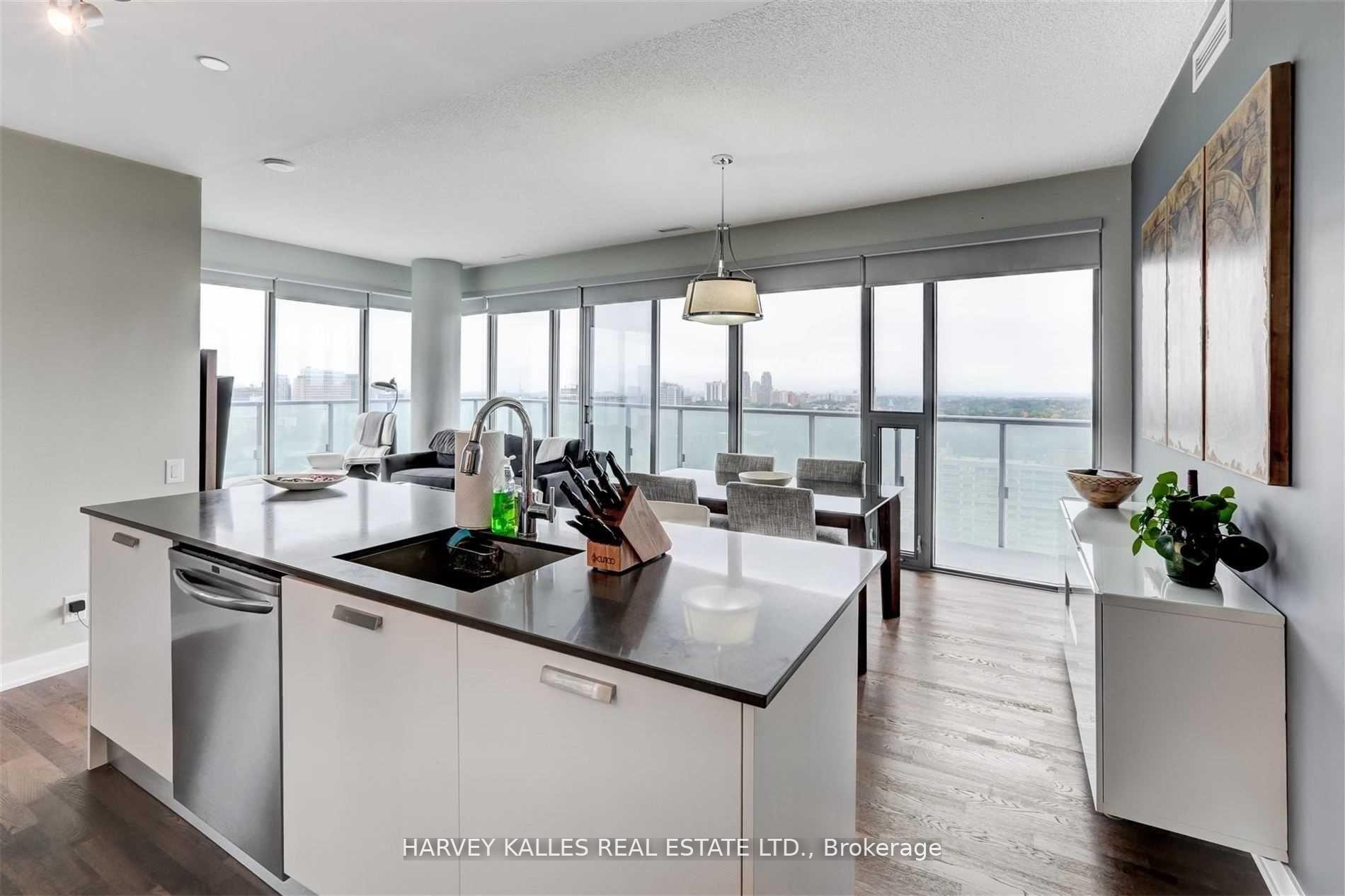 Photo 5 of Unit 2502, 1815 Yonge Street, Toronto, Mount Pleasant West — HOMEH