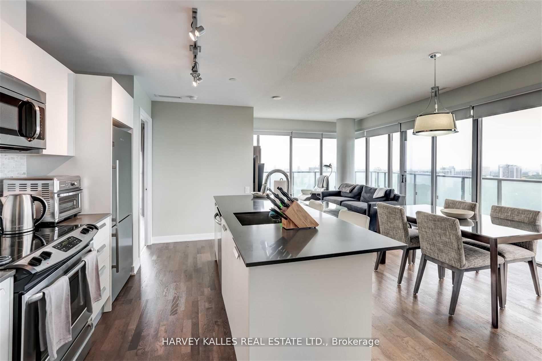 Photo 6 of Unit 2502, 1815 Yonge Street, Toronto, Mount Pleasant West — HOMEH